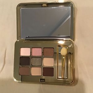 Estée Lauder 9 color eyeshadow palette
